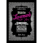 Edição em capa comum do livro Diário Lenormand: Uma jornada para aprender a linguagem do destino, compilação 3 volumes em 1, de Karla Souza, publicado pela editora Falando Lenormandês. 