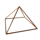 Pirâmide de Cobre Vazada de 23 cm para Radiestesia e Radiônica