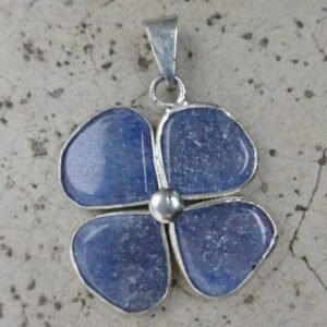 Pingente Trevo - Quartzo Azul