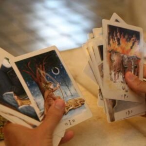 As Runas - Um Presente para o Autoconhecimento - Imagem 2